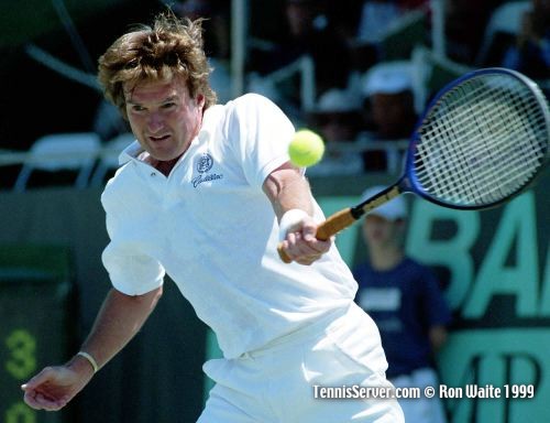 http://www.tennisserver.com/turbo/images/citibank99/JimmyConnors1.jpg