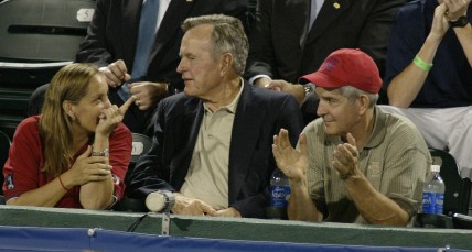 Linda McIngvale, former President George Bush, Jim Mcingvale at the 2003 Masters Cup